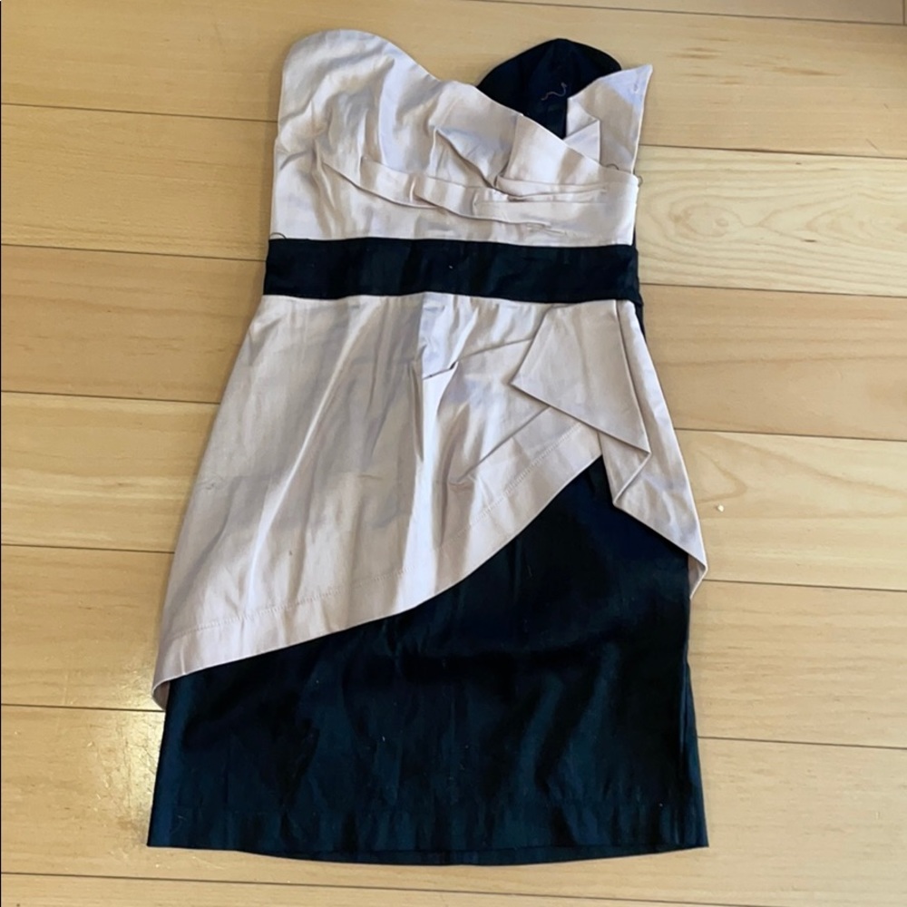 TFNC dress NWT